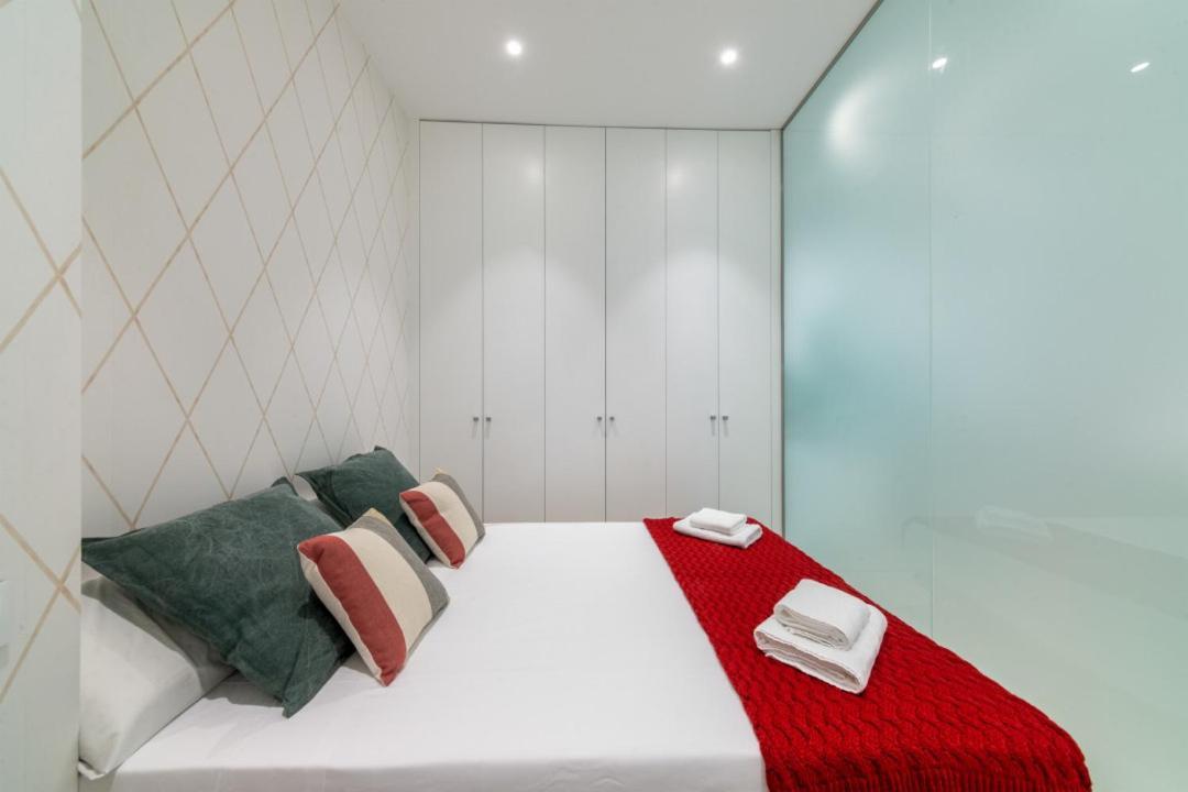 2 Bedrooms 2 Bathrooms Furnished - Delicias - Modern- Mintystay Мадрид Экстерьер фото